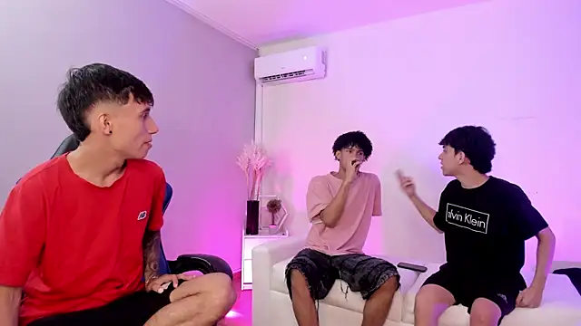Handsomeboyss19 online show from 28, 5, 2026