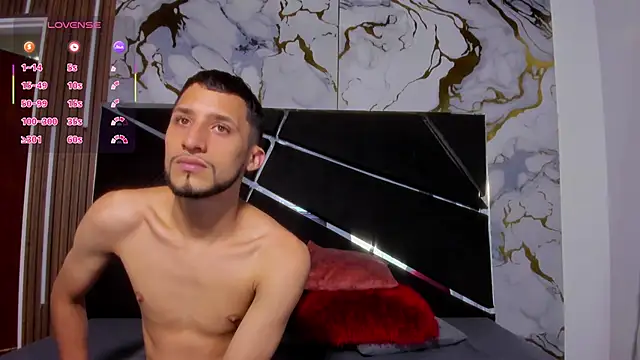 Akame Draco online show from 30, 9, 2025