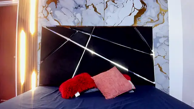 Akame Draco online show from 7, 10, 2025