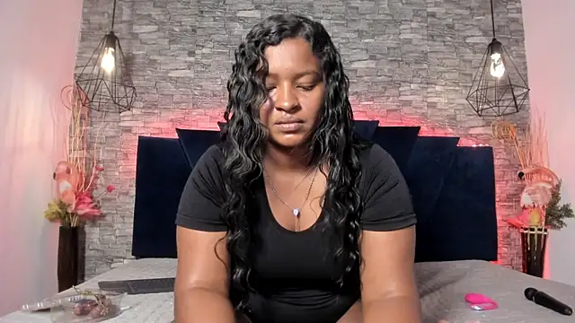 Snapshot of Emily_Brown18 chatting on 2, 5, 2026 Emily Brown18 online show from 2, 5, 2026