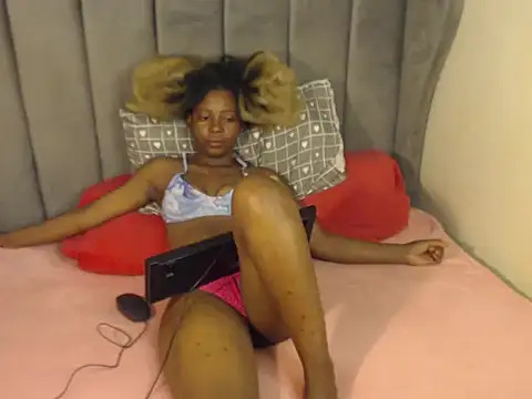 Hotgirl87 online show from 14, 10, 2025