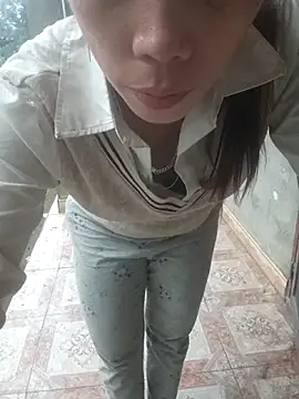 Phuong xxx online show from 16, 3, 2026