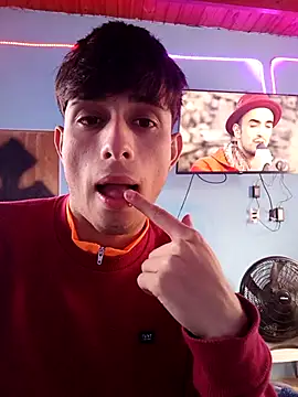 Snapshot of matiatr1112 chatting on 28, 10, 2025 matiatr1112 online show from 28, 10, 2025