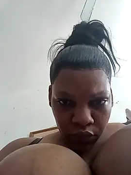 Snapshot of HappygalTheQueen chatting on 25, 3, 2026 HappygalTheQueen online show from 25, 3, 2026