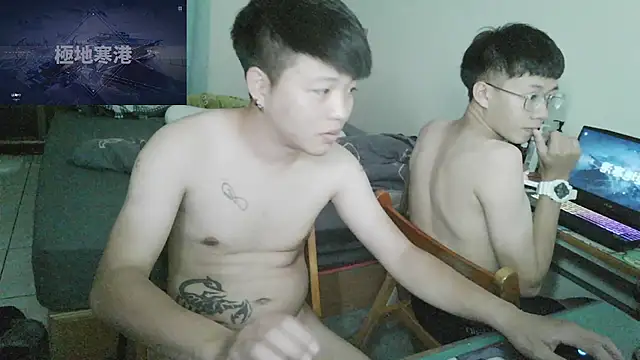 Snapshot of zhu000000 chatting on 24, 4, 2026 zhu000000 online show from 24, 4, 2026