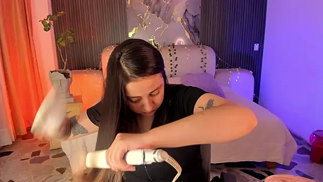 SarahCastro1  online show from 16, 6, 2026