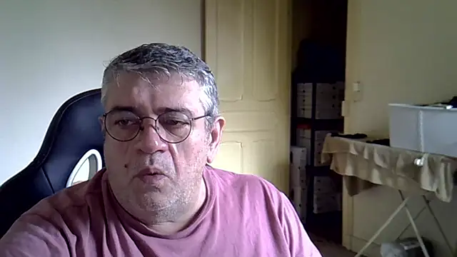 Snapshot of _hippo_ chatting on 22, 2, 2026 hippo online show from 22, 2, 2026