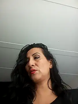 ivonne 9 online show from 11, 9, 2025
