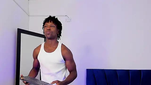 Snapshot of tau_montes chatting on 30, 9, 2025 tau montes online show from 30, 9, 2025