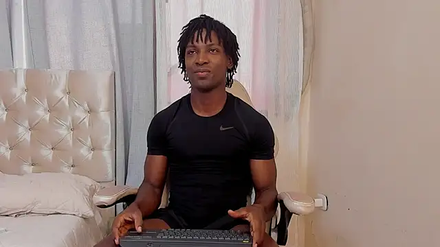 Snapshot of tau_montes chatting on 9, 10, 2025 tau montes online show from 9, 10, 2025