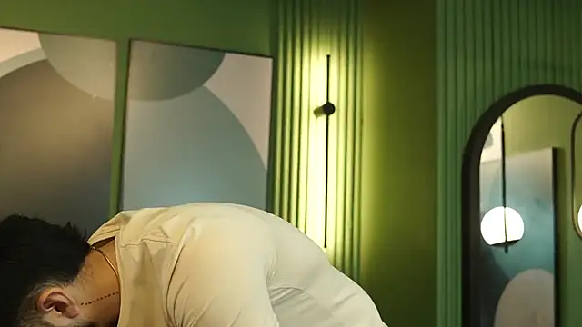 Nick Vans online show from 12, 9, 2025