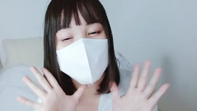 Zinzin chan online show from 4, 11, 2025