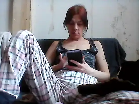 Snapshot of Milana38 chatting on 25, 3, 2026 Milana38 online show from 25, 3, 2026