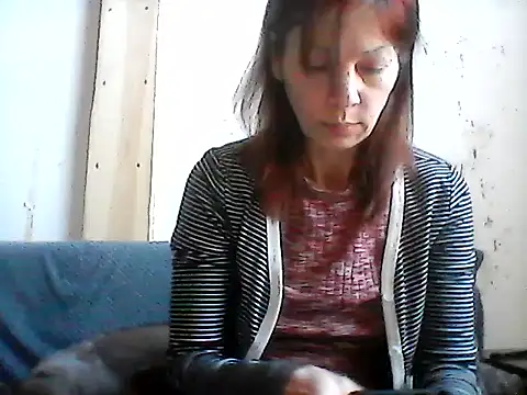 Snapshot of Milana38 chatting on 6, 4, 2026 Milana38 online show from 6, 4, 2026