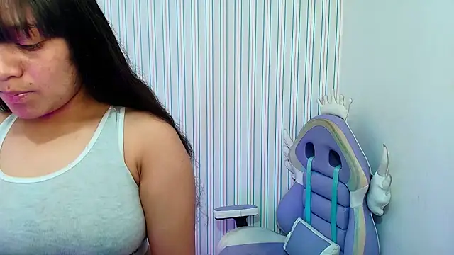 Snapshot of kataleya__18 chatting on 7, 7, 2026 kataleya 18 online show from 7, 7, 2026