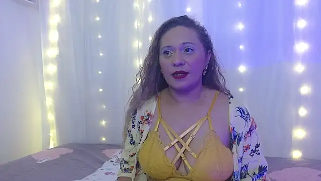 NoraParkeer online show from 22, 9, 2025