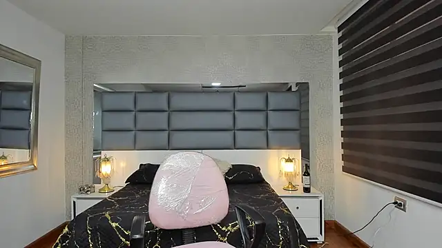 Lucia jane online show from 26, 11, 2025