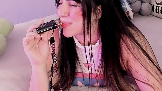 Snapshot of Camila_Matinez_ chatting on 26, 9, 2025 Camila Matinez  online show from 26, 9, 2025