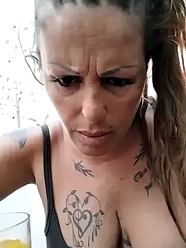 Snapshot of canariamorbosa chatting on 24, 9, 2025 canariamorbosa online show from 24, 9, 2025