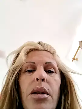 Snapshot of canariamorbosa chatting on 10, 11, 2025 canariamorbosa online show from 10, 11, 2025