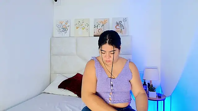 Snapshot of elizawiliamst chatting on 25, 4, 2026 elizawiliamst online show from 25, 4, 2026