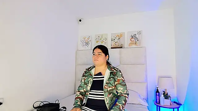 Snapshot of elizawiliamst chatting on 29, 5, 2026 elizawiliamst online show from 29, 5, 2026