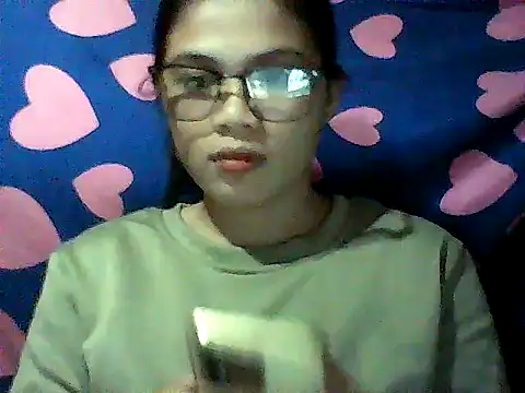 Snapshot of Zachariah_05 chatting on 5, 10, 2025 Zachariah 05 online show from 5, 10, 2025