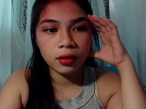 Snapshot of Zachariah_05 chatting on 21, 12, 2025 Zachariah 05 online show from 21, 12, 2025