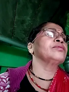 Manavi x online show from 1, 2, 2026