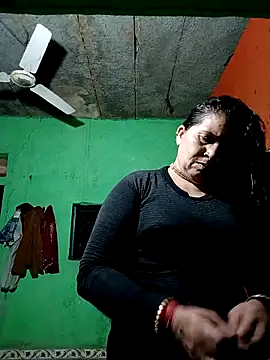 Manavi x online show from 11, 5, 2026