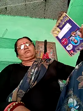 Manavi x online show from 14, 5, 2026