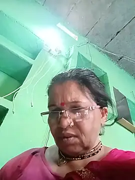 Manavi x online show from 2, 6, 2026