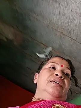 Manavi x online show from 8, 6, 2026