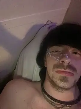 Unknownstepbrother online show from 2, 10, 2025