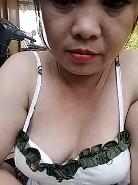 Lyly nuce online show from 11, 10, 2025