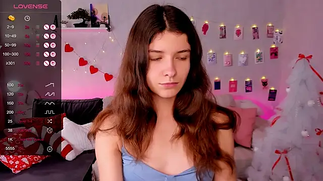 amy cute cat online show from 19, 12, 2025