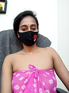 Snapshot of Softecho-03 chatting on 5, 11, 2025 Softecho-03 online show from 5, 11, 2025