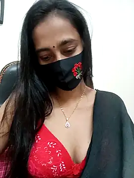 Snapshot of Softecho-03 chatting on 28, 11, 2025 Softecho-03 online show from 28, 11, 2025