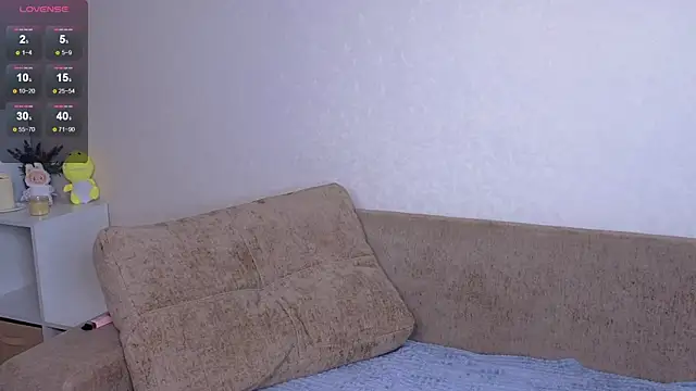 miacuteeee online show from 13, 9, 2025