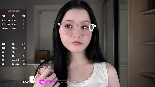 Snapshot of DelphaDivenere chatting on 25, 10, 2025 DelphaDivenere online show from 25, 10, 2025