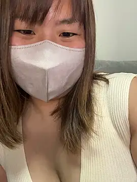 Snapshot of xxx_yuna_xxx chatting on 23, 9, 2025 xxx yuna xxx online show from 23, 9, 2025