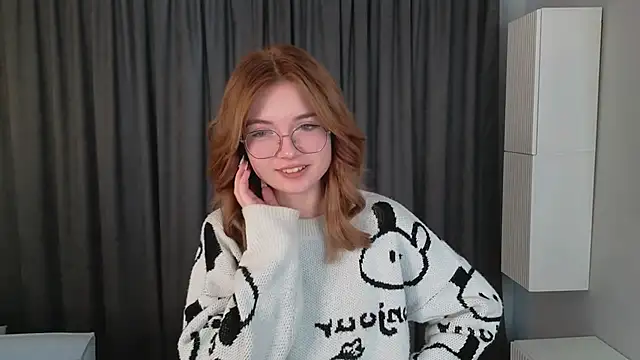 Snapshot of Susan_Gardner chatting on 6, 10, 2025 Susan Gardner online show from 6, 10, 2025