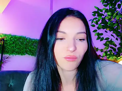 CutenessGirl online show from 7, 11, 2025