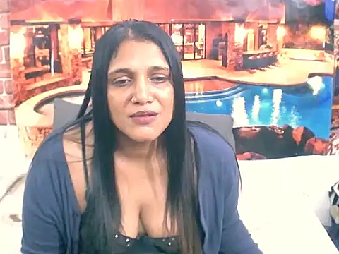 Snapshot of IndianSexyLady4u chatting on 17, 11, 2025 IndianSexyLady4u online show from 17, 11, 2025