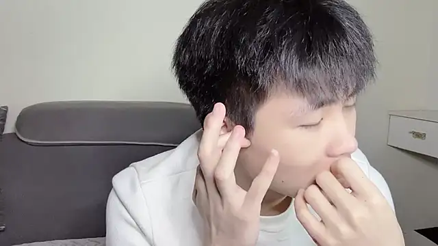 xiaoyang5200 online show from 3, 11, 2025