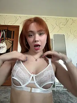 LunaMillie online show from 11, 5, 2026