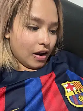 CamiilaGlow online show from 27, 10, 2025