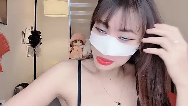 MaiLiiil online show from 20, 9, 2025