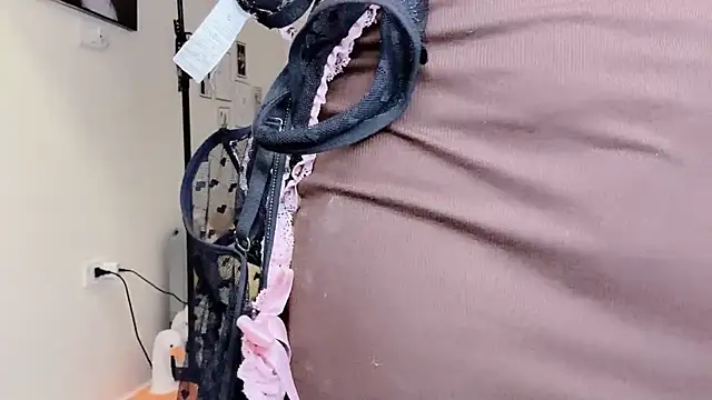 MaiLiiil online show from 18, 12, 2025