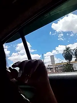 Snapshot of lauramartins7 chatting on 9, 1, 2026 lauramartins7 online show from 9, 1, 2026